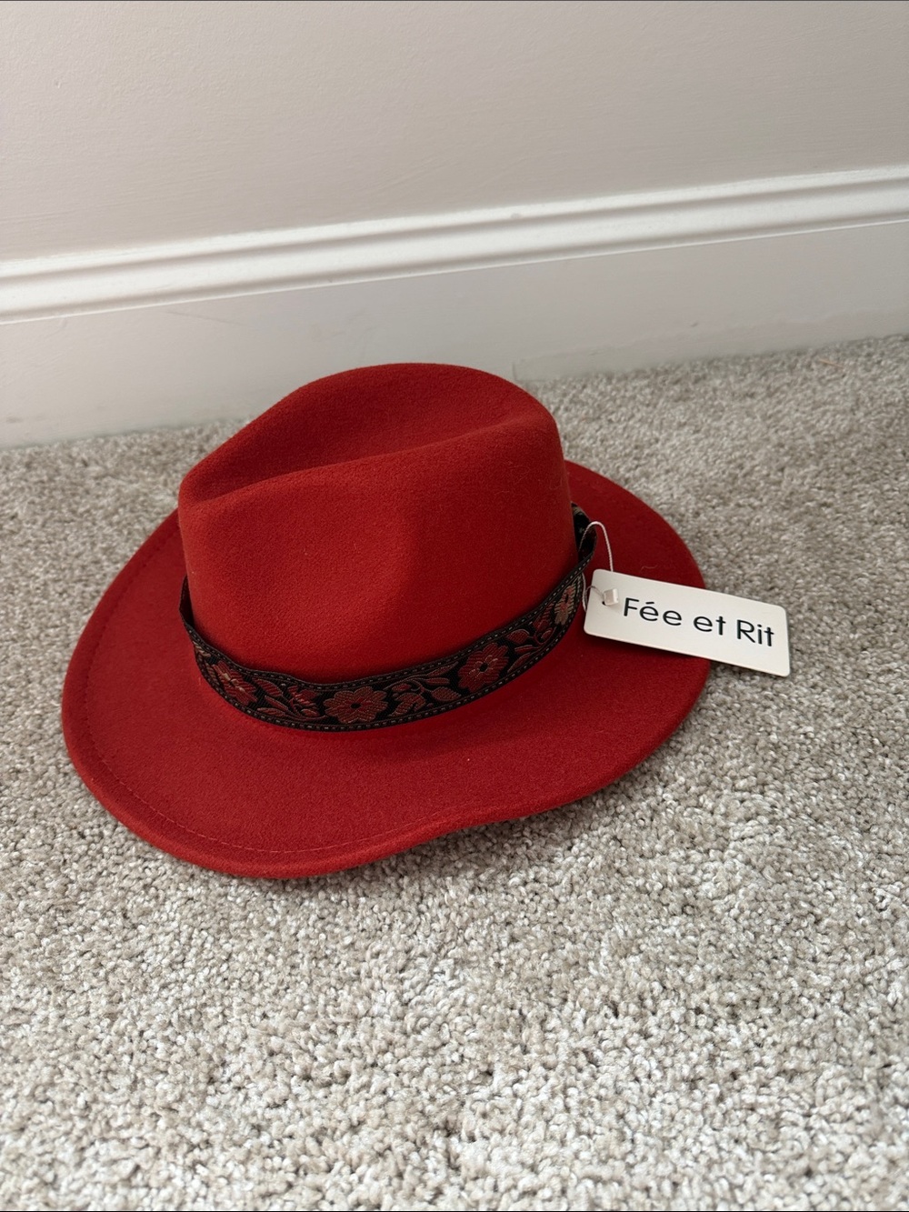 Fée et Rit Rust Wool Fedora with Decorative Band